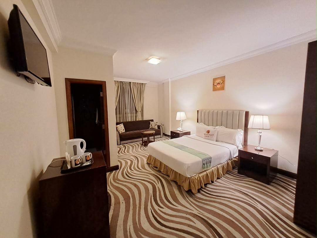 Guest room at Park Lane Addis Hotel